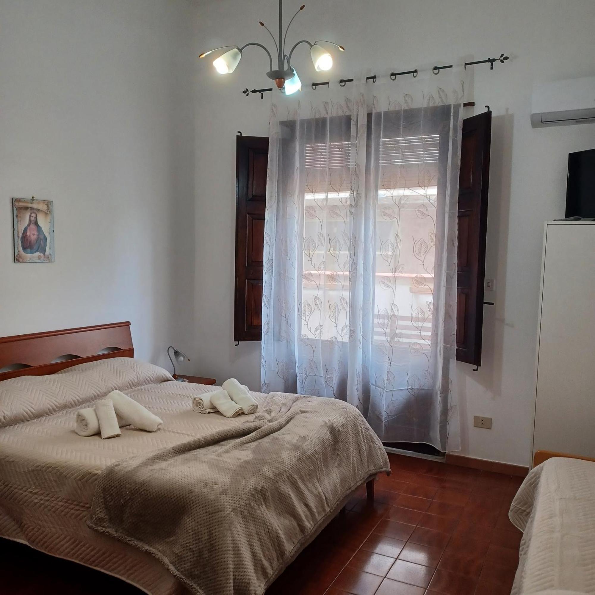 Casa Vacanza ' A Casa Dei Nonni 2 ' Belpasso Exterior photo