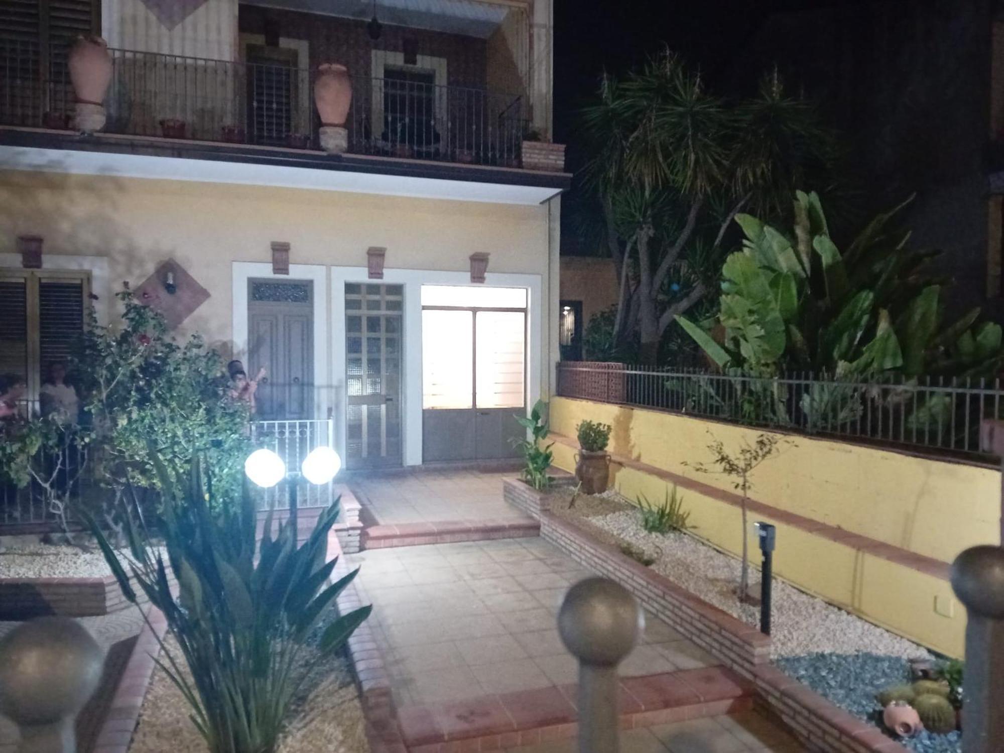Casa Vacanza ' A Casa Dei Nonni 2 ' Belpasso Exterior photo
